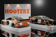 Chase Elliott 9 Hooters "vivid night owl" and "day dreamer" 21 cars fic
